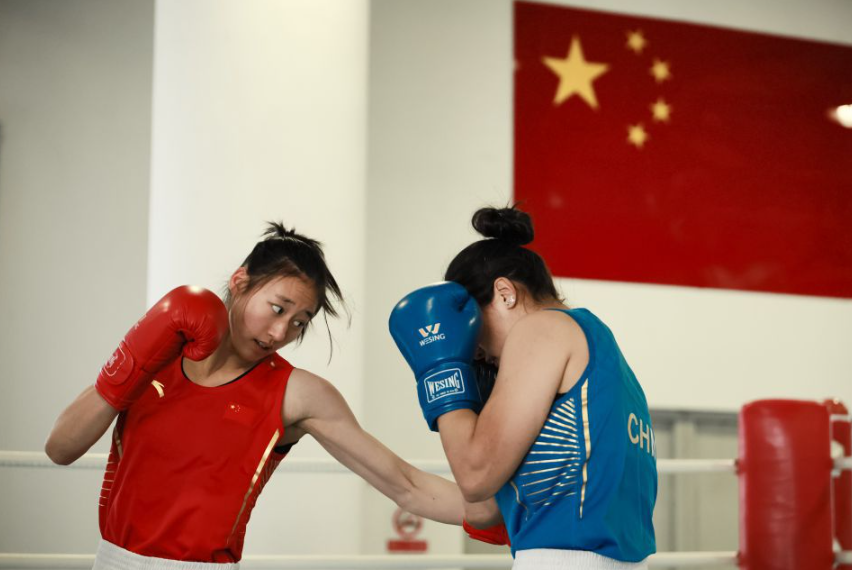 乐竞体育手机版为你提供精彩赛事